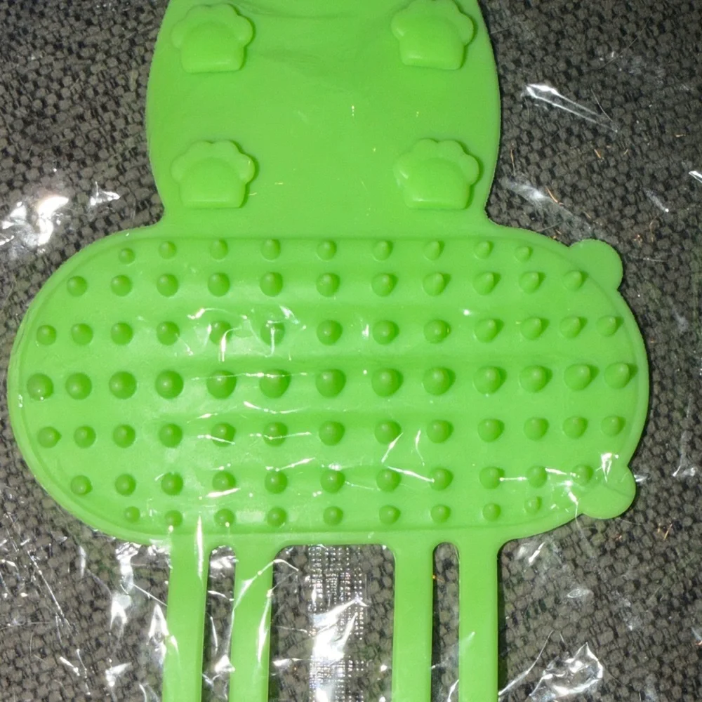 2 Green Silicone Pet Bath Brush